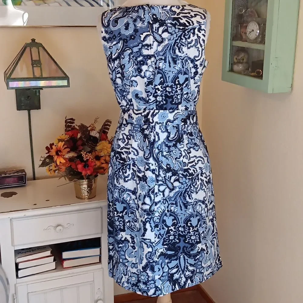 H and M Bold Abstract Dress